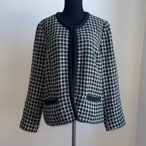 Croft & Borrow black and white tweed jacket